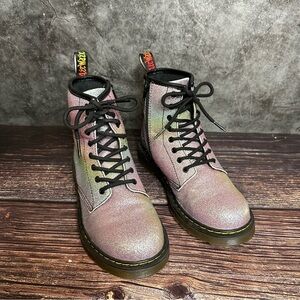 YOUTH 1460 RAINBOW GLITTER SIZE 4